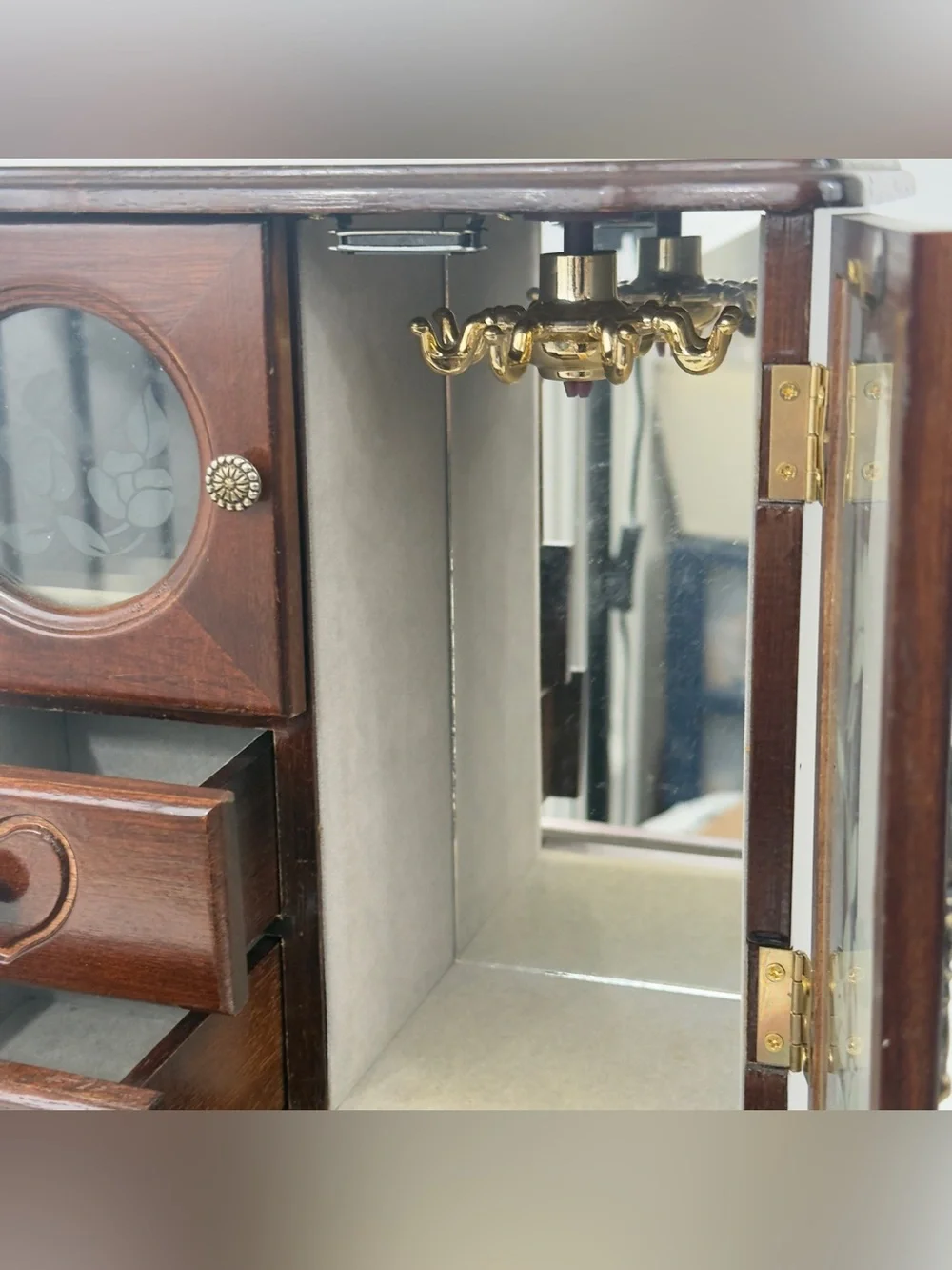 Wooden Heart-Drawer Jewelry Box with Mirrored Door - Dark Brown